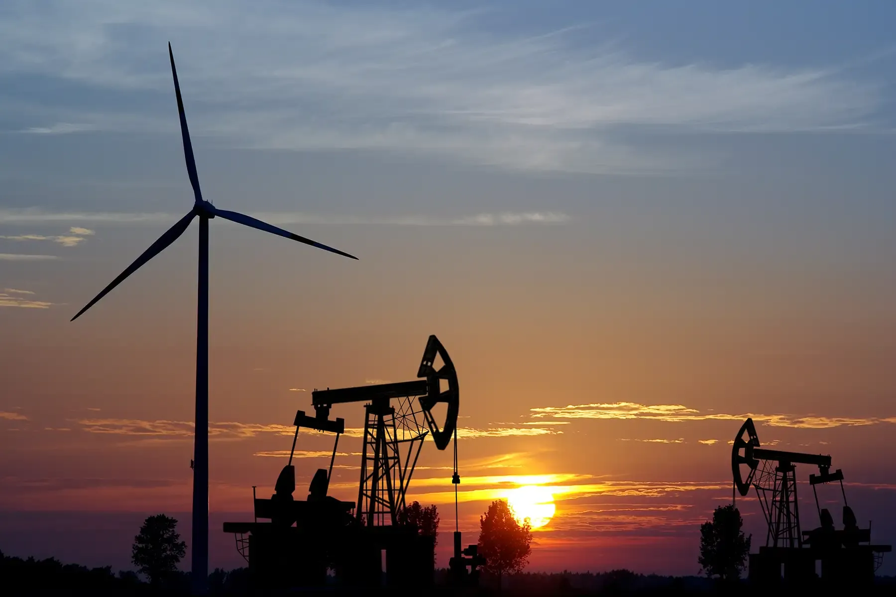 Wind turbine and oil rig